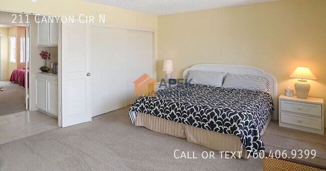 Foto del edificio - 211 Canyon Cir N