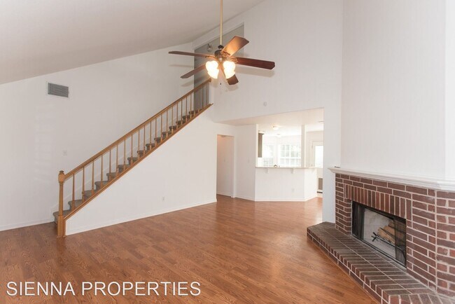 Building Photo - 4 br, 2.5 bath House - 2514 Autrey Dr