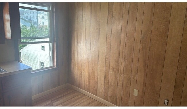 Building Photo - 119 Robeson St