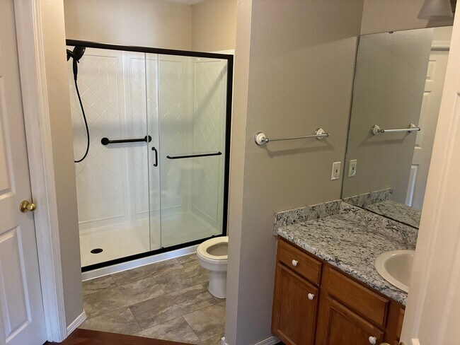 Foto del edificio - Beautiful 3 bedroom home - Ozark, MO