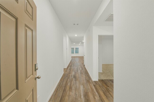 Foto del edificio - 14980 Timber Pnes Dr