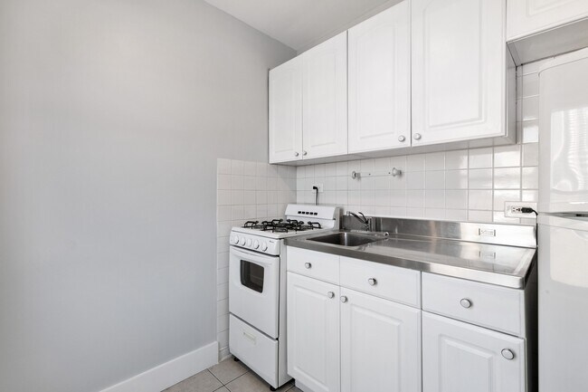 Foto del edificio - 5858 N Sheridan Rd
