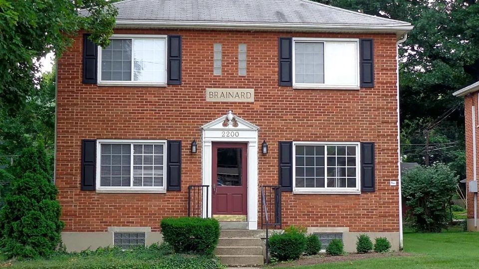 Primary Photo - 2200 W Schantz Ave