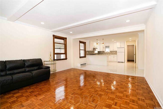 Foto del edificio - 30-14 150th St