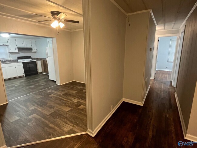 Building Photo - 82 Cagle Rd