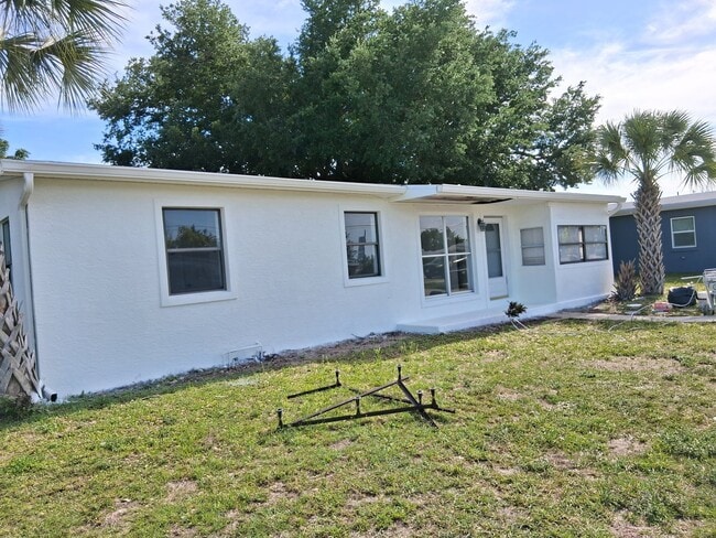 Building Photo - 22137 Midway Blvd