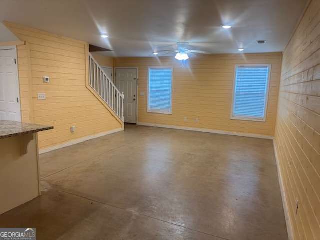 Foto del edificio - 5376 Archer Ave