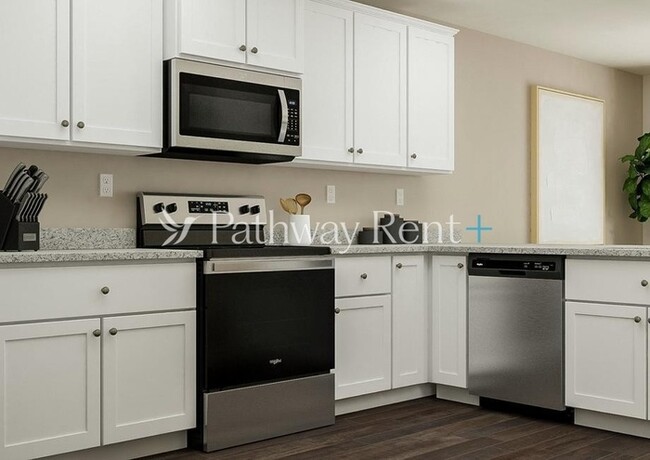 Building Photo - 3310 Quintana Dr