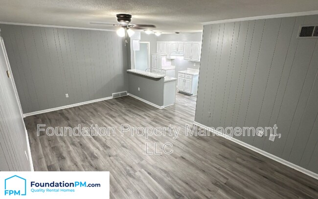 Foto del edificio - 1600 Galveston St
