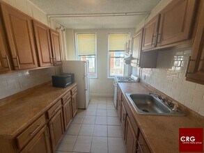Building Photo - 5 Barrows St