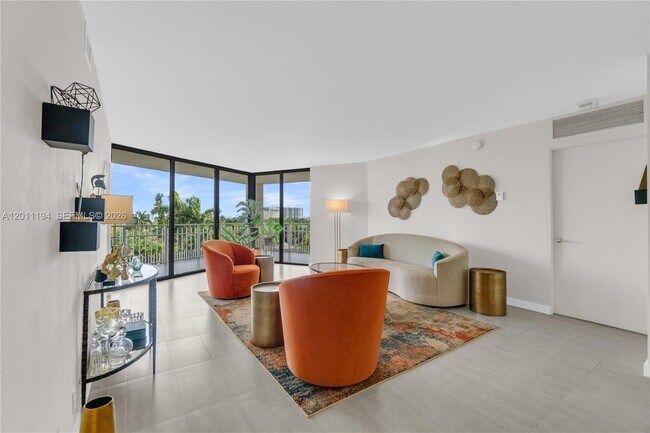 Foto del edificio - 1000 Quayside Terrace