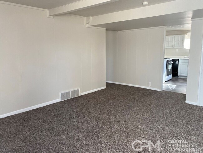 Building Photo - 3027 S 9100 W