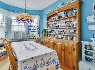 Building Photo - 42 Orchard St, Lindenhurst, NY 11757