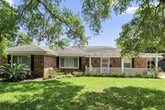 Primary Photo - 206 Village Dr