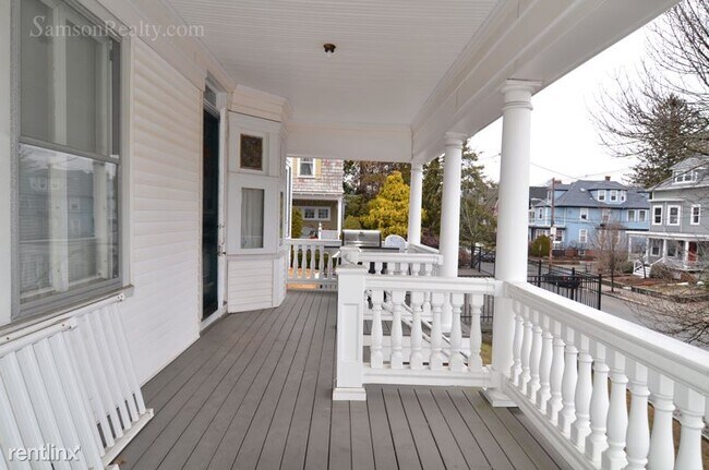 Foto del edificio - 100 Elmgrove Ave