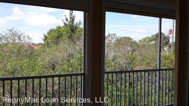 Building Photo - 4 br, 3 bath House - 11875 Bayport Ln #1401