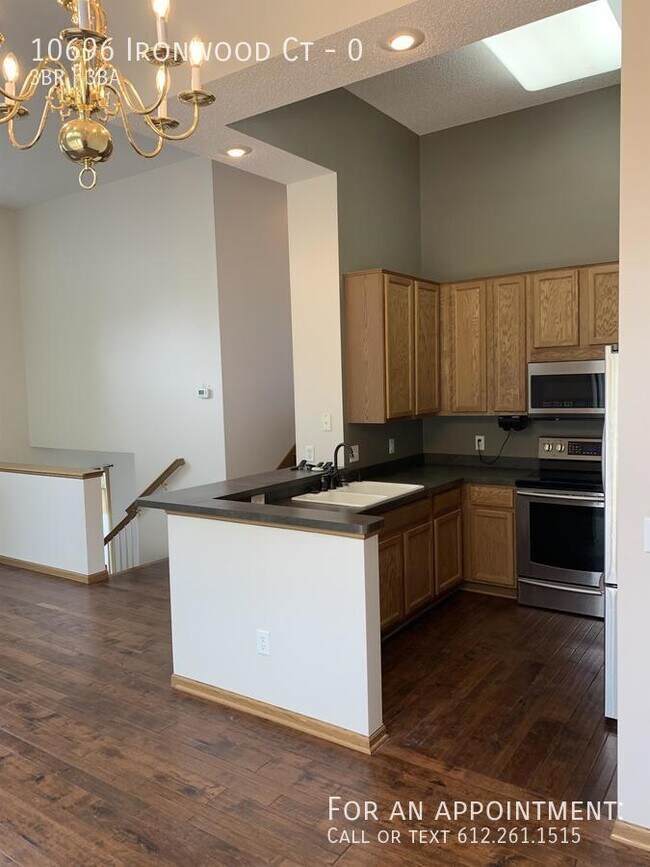 Foto del edificio - 10696 Ironwood Pkwy