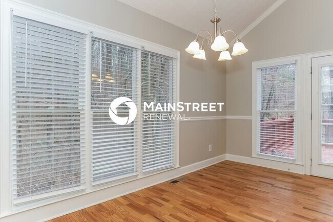Building Photo - 4 Bedroom Pet-Friendly Home in Dallas, GA with Main Street Renewal