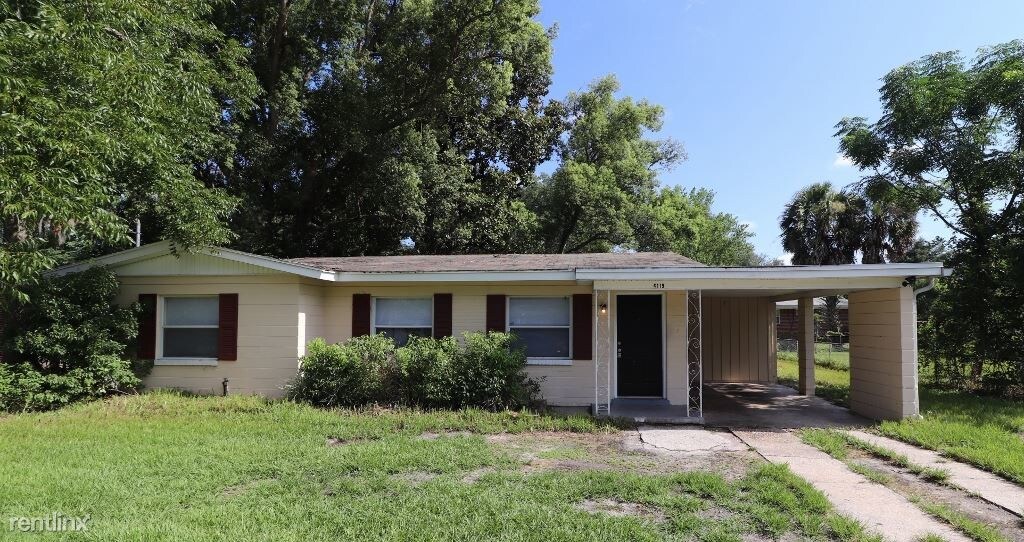 4 br, 2 bath House 6119 Wilson Blvd House Rental in Jacksonville