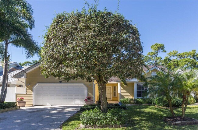 Foto del edificio - 216 Colony Way W