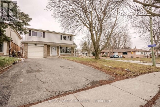 Building Photo - 358 Lawson Rd