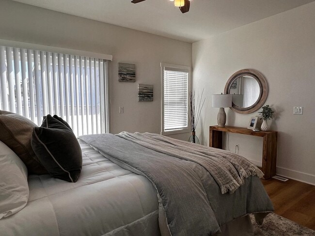 Photo - 17 Dart St House