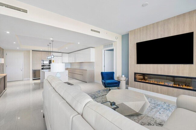 Foto del edificio - 3100 N Ocean Dr