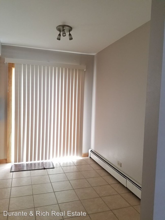 Foto del edificio - 2 br, 1 bath House - 415 Echo Lane  #2