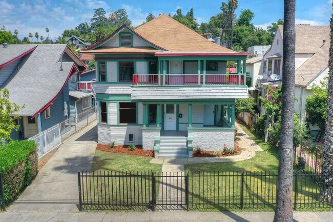 Building Photo - 5323 Monte Vista St