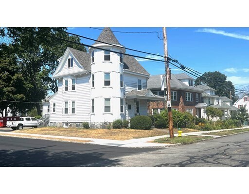 Foto del edificio - 92 Elm Ave