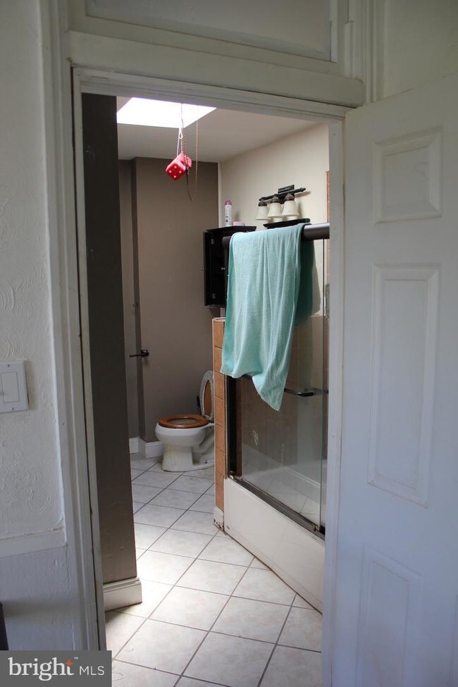 Foto del edificio - 436 Leverington Ave