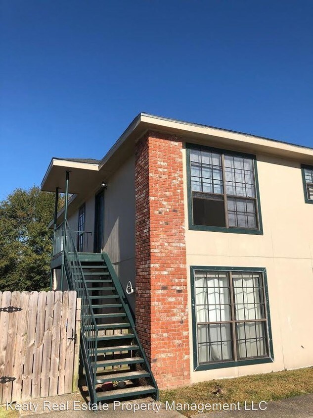 110 Country Ln, Lafayette, LA 70508 Room for Rent in Lafayette, LA