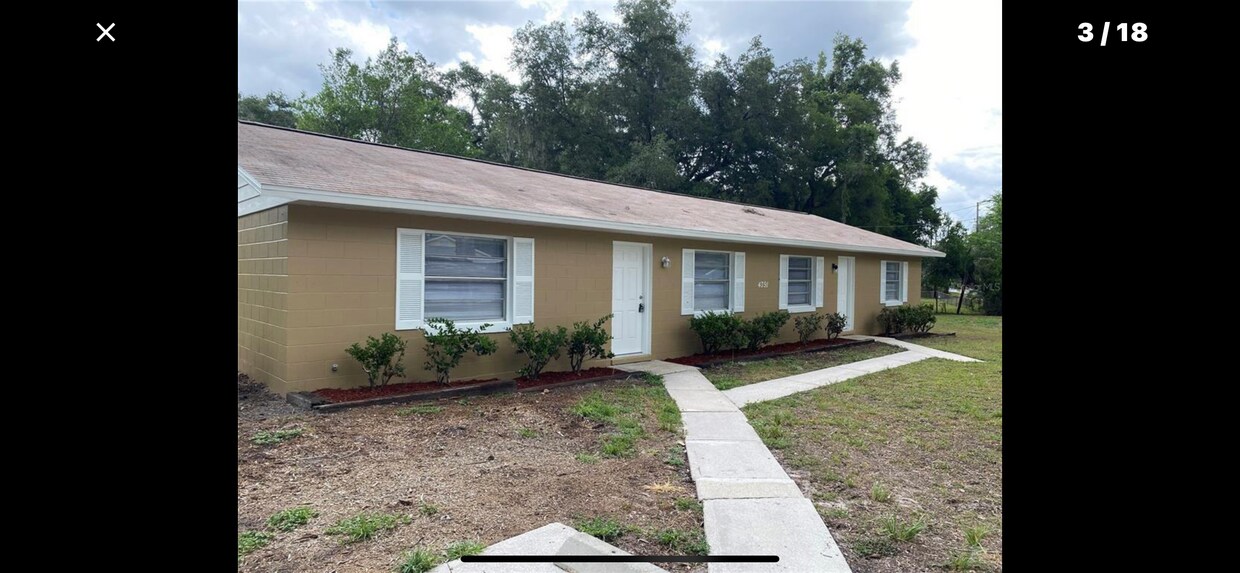 Foto principal - 4391 NW Gainesville Rd