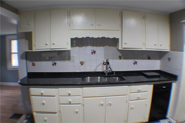 Building Photo - 50 Cliff Dr