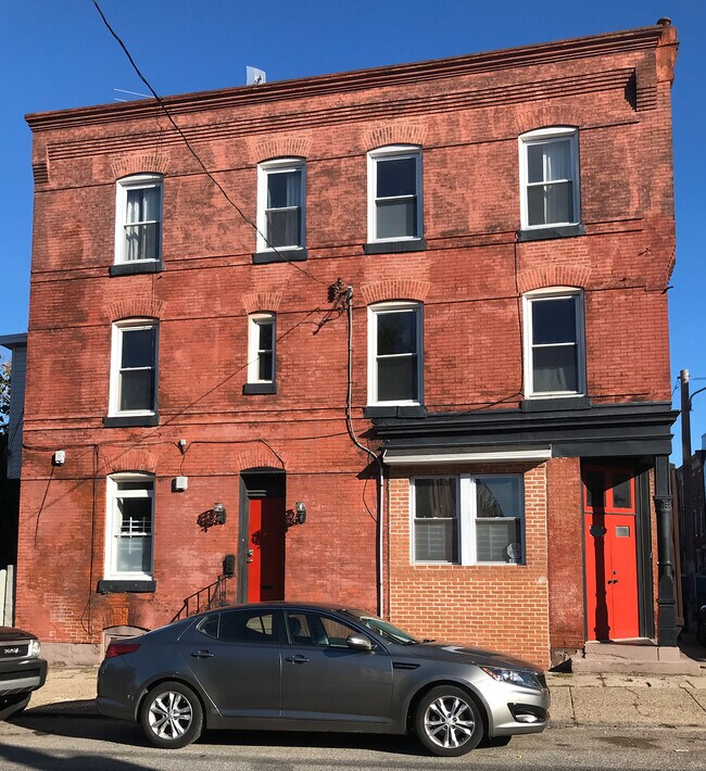 Building Photo - 1300 N Newkirk St