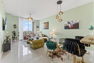 Building Photo - 550 Okeechobee Blvd