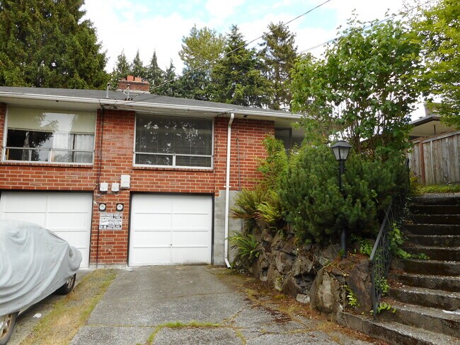 Foto del edificio - 12346 14th Avenue Northeast