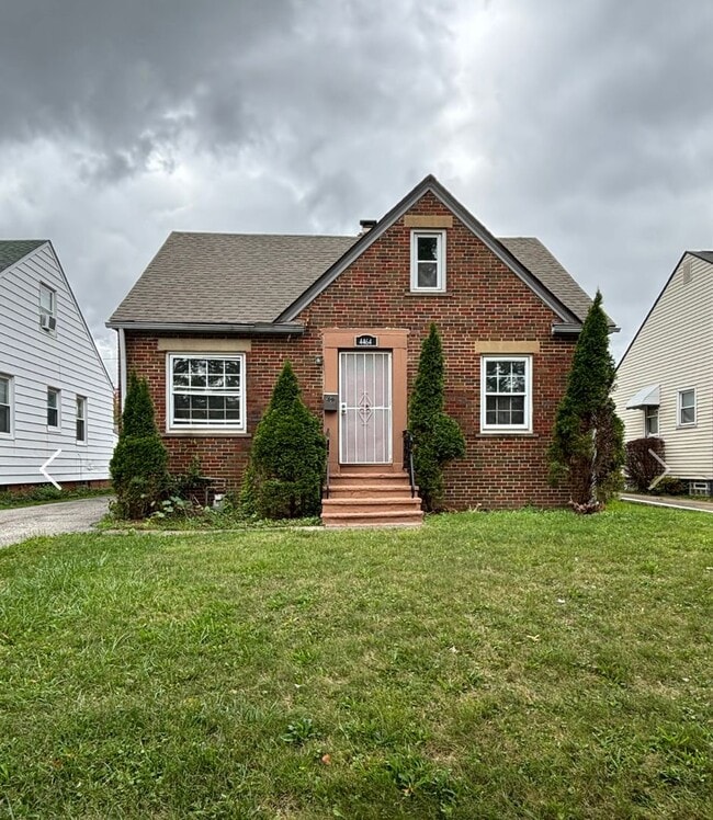 Building Photo - 4464 Lee Heights Blvd