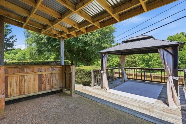 Foto del edificio - Charming Brandon Home for Rent