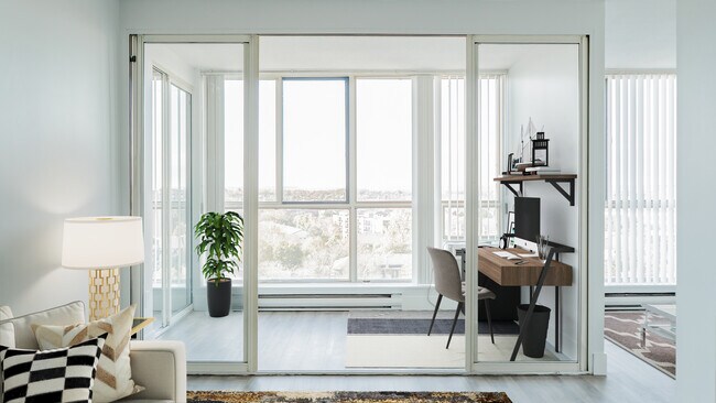 Photo du bâtiment - Lakeside Place