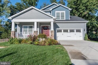 Building Photo - 3209 Gary Ct