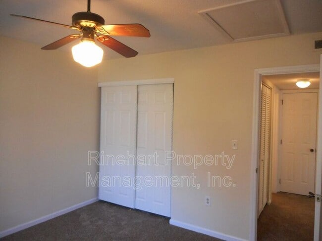 Building Photo - 1681 Hunters Trail