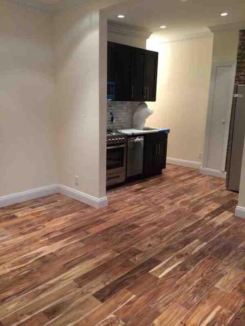 Building Photo - 102 Christopher St