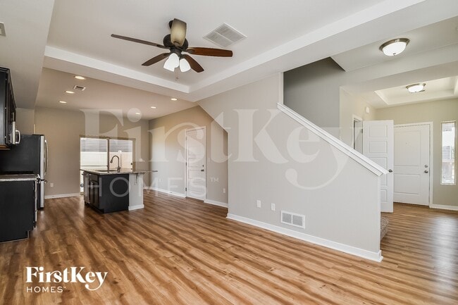 Building Photo - 6347 John Muir Trl