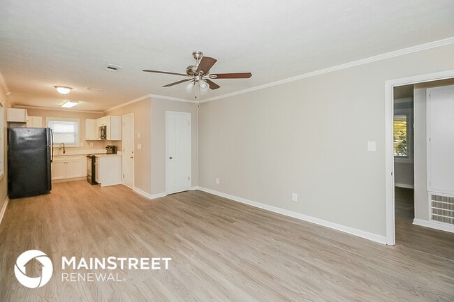 Building Photo - 6440 Connell Rd