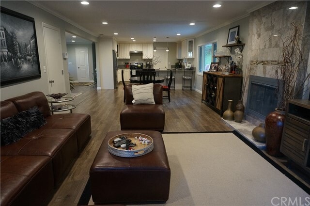 Building Photo - 1513 Robin Way