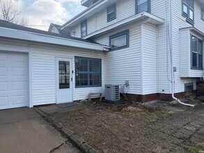 Building Photo - 628 W State Blvd