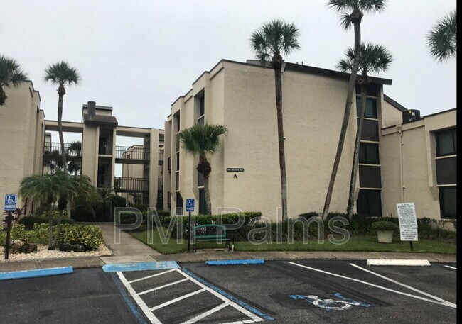 Foto del edificio - 2205 Belleair Rd