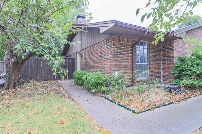 Building Photo - 11349 Quail Run St