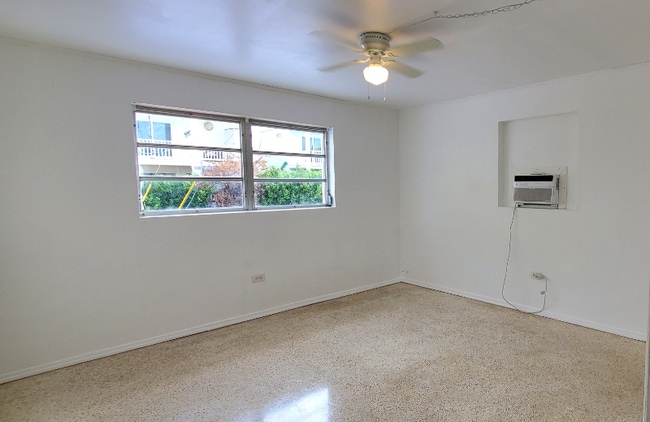 Foto del edificio - 701 124th Street Gulf